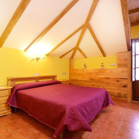 Posada Casa Rosalia Кастро-Урдиалес Экстерьер фото