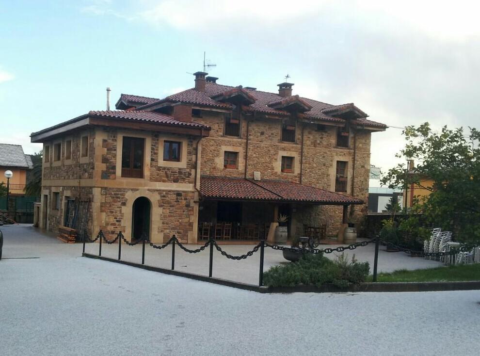 Posada Casa Rosalia Кастро-Урдиалес Экстерьер фото